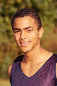 a young Tony Parker!!! helloooooooooo :)