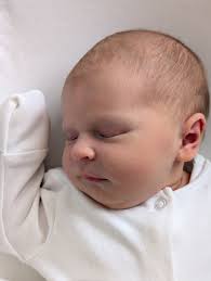 LOCAL HERO🦸‍♀️🦸‍♀️ "My Aunt Belinda Lopez is a Midwife at University  hospital in medical center. She is a hard worker and very dedicated to  delivering babies and assisting pregnant women everyday. She