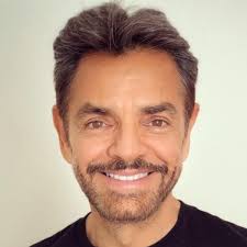 Эухе́нио александрино гонсалес дербес (исп. Eugenio Derbez Lo Amenazan Con Filtrar Video De Su Pack Y Responde