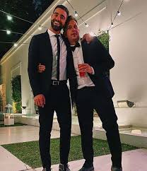 Diego poggi vive un buen momento tanto en lo personal como en lo profesional. Las Fotos Del Casamiento De Matias Bertolotti Rodeado De Amigos Y Famosos Tn