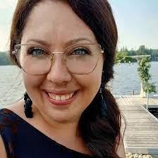 Which attraction is better for kids, Rom or Casa Loma?