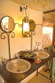 African safari bathroom curtain ideas, designing an african safari bathroom indicates that you have an adventurous nature. 120 Safari Bathroom And Oudoor Shower Ideas Safari Bathroom Oudoor Safari