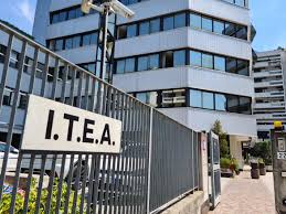 Check spelling or type a new query. Nell Alto Garda E Ledro C E Fame Di Case Itea E Contributi La Busa