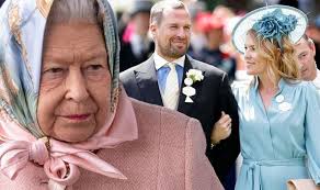 Creative and image director of christian dior makeup , at art and commerce ny artandcommerce.com. Queen Heartbreak Why Peter Phillips And Autumn Split Will Have Hit Queen Hard Royal News Express Co Uk