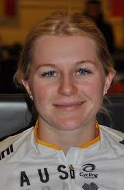 Stephanie Morton's Instagram, Twitter & Facebook