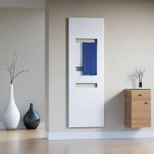 Die sehr flachen hsk atelier line badheizkörper sind ein echtes designprodukt und damit nicht nur für's bad geeignet. Hsk Atelier Highline Badheizkorper 61 X 186 Cm Mit Metallfront 8776186 70 Megabad