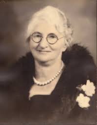 Lafayette's 1975 cookbook black walnut cookie recipe