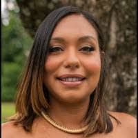 Yvette Quiles's Instagram, Twitter & Facebook