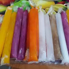 Setelah bancuhan sejuk dan sebelum dituang ke dalam plastik, kacau dahulu seketika. Plastik Aiskrim Sebundle Shopee Malaysia