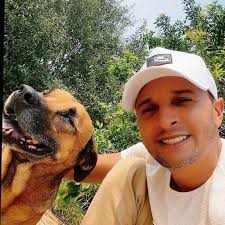 Vamos falar sobre ser nós mesmo sem julgamentos ?