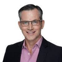 Daniel Strang's Instagram, Twitter & Facebook