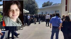 Η αγάπη ήρθε από μακριά. Eipan To Teleytaio Antio Sthn 44xronh Glykeria Candia Doc