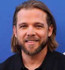 Hi guys hope you all had a great Christmas. 🎄🎄🍺🍷🍸 I'm just playing one  of my pressies from my son. No smoke without fire cd. Wow what an album.  It's the cd