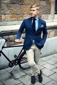 Pour un mariage une couleur de chemise pastel avec la cravate dans la même nuance en foncé, c'est bien si vous aimez la couleur. Comment S Habiller Quand On Est Invite A Un Mariage Conseils Homme Tenue Mariage Homme Vetement Homme Fashion Tenue Mariage Homme Invite