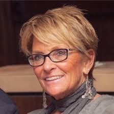 Susan Moyer's Instagram, Twitter & Facebook