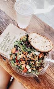 Salads Have To Be Cute To Be Eaten Veggies Salad Snack Eats Yum Yummy Food Food Foodinspo Inspo Insta Lif Aesthetic Food Healthy Meal Prep Food