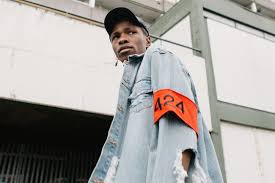 Karmaloop remains the largest store for urban clothing since it opened its doors in 2000. Best Sites For Shopping Streetwear Online Hypebeast