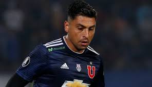 Gonzalo jara alcanzó a estar tres años en universidad de chile, pero lo caminos del fútbol lo llevaron nuevamente al extranjero. Revisa El Grosero Error De Gonzalo Jara Que Sentencio La Suerte De La U