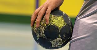 É uma modalidade desportiva criada pelo alemão karl schelenz, em 1919 —. Demonstracao De Andebol Agenda Alegro Castelo Branco