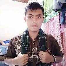 Ada 20 gudang lagu kristal cinta segi tiga terbaru, klik salah satu untuk download lagu mudah dan cepat. Stream Kristal Cinta Tiga Segi Rakaman Baru Official Music Video Mp3 By Firman Alexsandria Nazril Listen Online For Free On Soundcloud