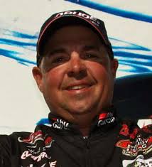 Jigging keeps Stren pro Wooley