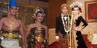Selain jawa, keduanya juga menggunakan baju adat padang yang menandakan asal daerah 4. 7 Adat Jawa Klasik Yang Dipilih Seleb Untuk Menikah Sakral Dan Penuh Pesona Kapanlagi Com