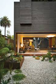 Home Venice A Beach Bungalow By Sebastian Mariscal Modern Bungalow Modern Architecture Architecture Design