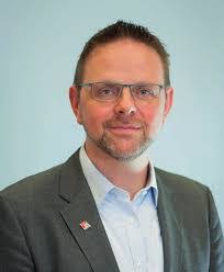 Sonja Barth's Instagram, Twitter & Facebook