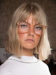 So Schon Nerdy War Die Au Jour Le Jour Spring Sommer Show In Milan Diese Frisur Eignet Frisuren Feines Haar Frisuren Kinnlang Feines Haar Frisuren Dunnes Haar