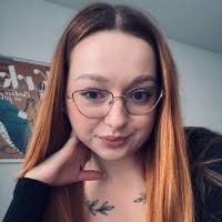 40+ "Anna Szarek" profiles