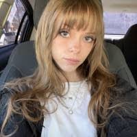 Hannah Spence's Instagram, Twitter & Facebook