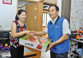 셀러브리티 테일러 부부의 결혼 5주년 파티. ê²°í˜¼ì´ë¯¼ì—¬ì„± ì§€ì› ì•žìž¥ ìž¥ë³'ì¡° ì‚¼ì„±ì „ìž ë¶€ì‚¬ìž¥