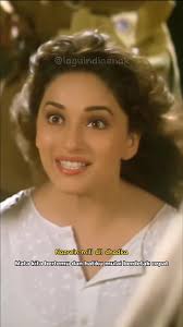 Madhuri Dixit dan Sanjay Kapoor dalam Lagu Nazrein Mili