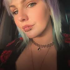 Looking for recommendations for tattoo/piercing in Oregon. My girls want  their thirds and helix done this weekend. Who do you all recommend?!