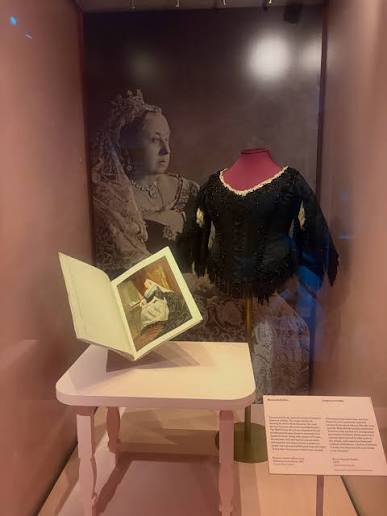 The Last Princesses of Punjab @kensington_palace_gardens_ an intriguing dive into the history of the ladies in the life of #maharajaduleepsingh