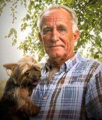 Sarah Crooms's Instagram, Twitter & Facebook