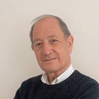 100+ perfiles de «Erasmo»