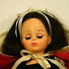 Vintage Madame Alexander Doll 14" Snow White 1455 Disney Crest Colors Sleep  Eyes