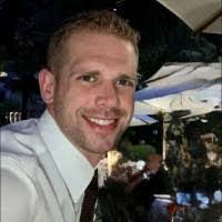 Linda Silcox's Instagram, Twitter & Facebook