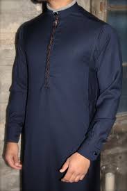Modele habit senegalais homme découvrez les bonnes réponses, synonymes et autres types d'aide pour résoudre chaque puzzle. Barquette Brode African Men Fashion Nigerian Men Fashion African Fashion