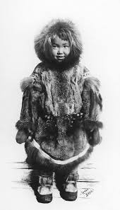 Small Inuit Boy In Fur Clothing Inuit People Inuit Inuit Clothing