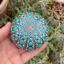 Beautiful Bubble Stone Mandala Video Stone Art Painting Rock Painting Designs Mandala Rock Art