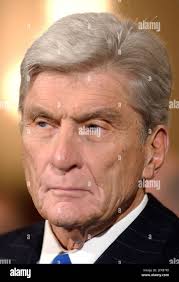 Senator john warner hi-res stock photography and images
