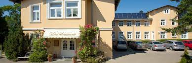 Sonneneck guesthouse is tranquilly and peacefully situated in the beautiful eros hills, 5 minutes away from windhoek's city centre. Hotel Sonneneck Zinnowitz