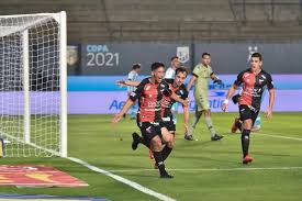 La sonrisa de los campeones. Historico Colon De Santa Fe Salio Campeon Argentino Por Primera Vez La Opinion Austral