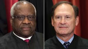 Obergefell v. Hodges: Supreme Court Justices Thomas and Alito lash out at  same-sex marriage decision