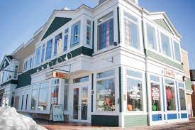 Stores seem to flow down freeport's main street, swirling away from the big l.l.bean campus with its rambling flagship store (and all its smaller. Fjallraven Outlet Freeport Outdoor Mountain And Hiking Clothing Store In Freeport United States