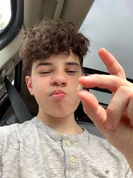 Accident prone? Never heard of it...🤦🏻‍♂️🦷