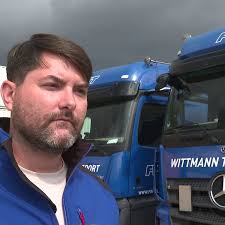 Christian Claus von FWT-Spedition Neuhofen äußert sich zu den  Grenzkontrollen