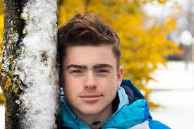 Primo Piano Maschile